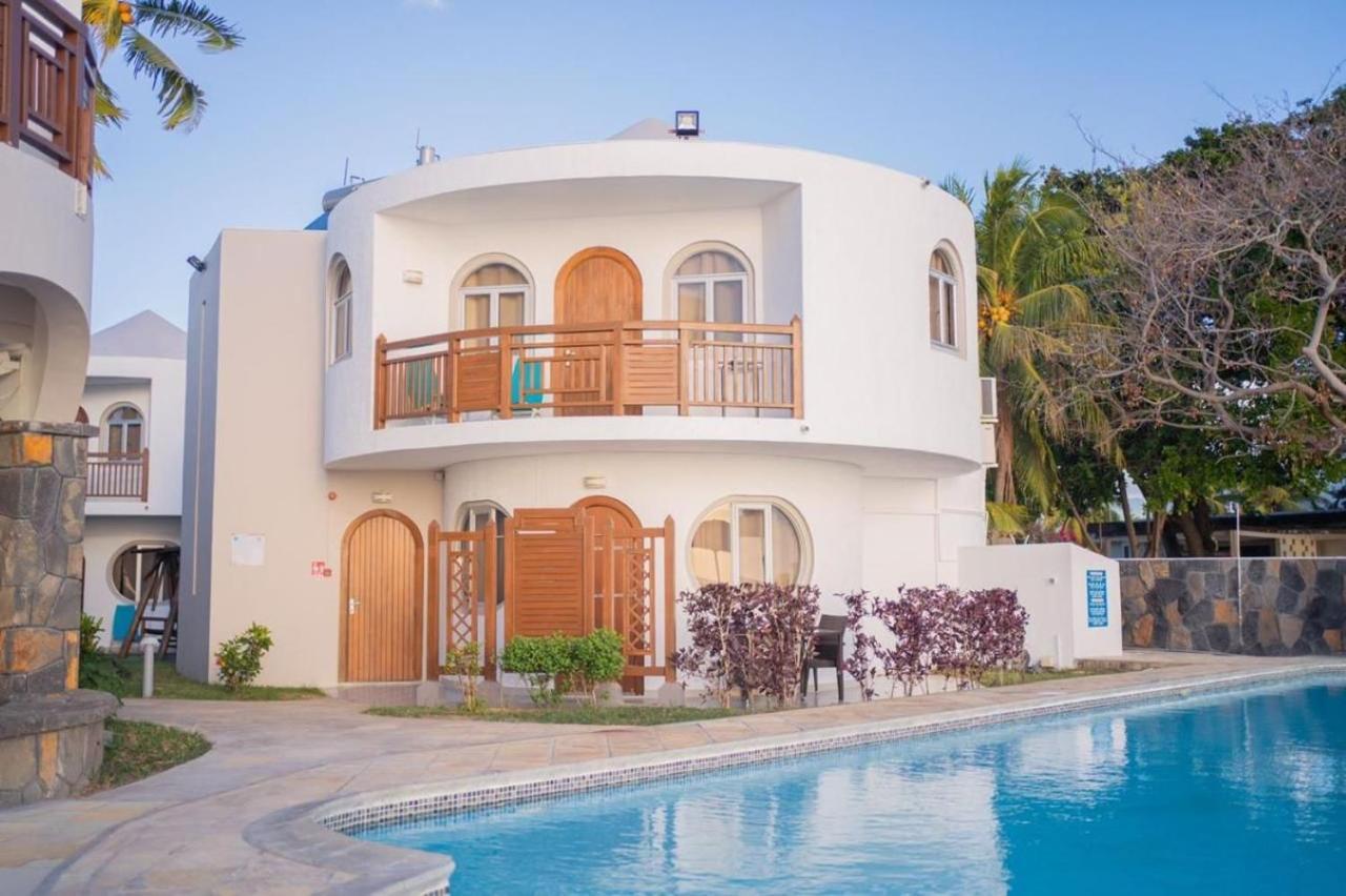 Gold Beach Resort Flic en Flac Экстерьер фото
