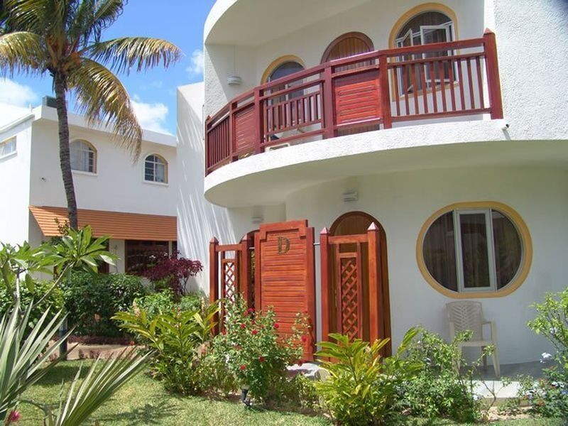 Gold Beach Resort Flic en Flac Экстерьер фото